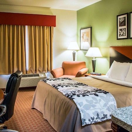 Sleep Inn & Suites At Six Flags San Antonio Eksteriør billede