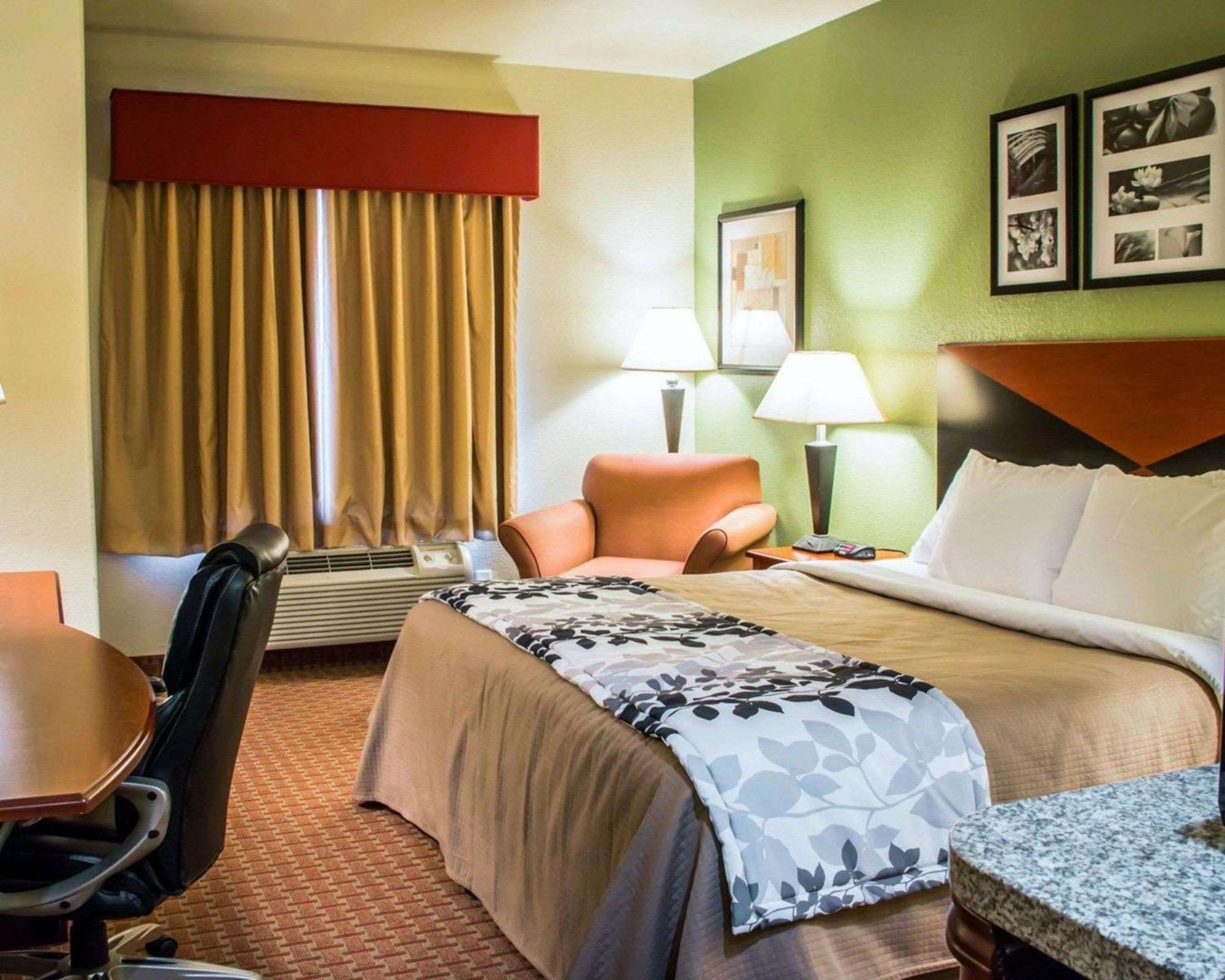 Sleep Inn & Suites At Six Flags San Antonio Eksteriør billede